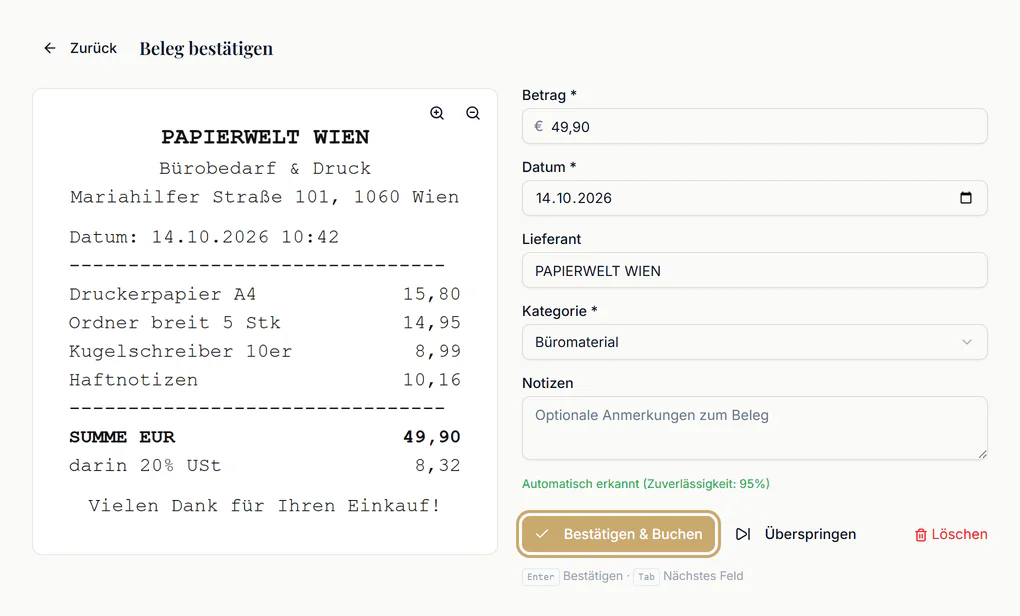 Ansicht „Beleg bestätigen“: links der Kassenbon, rechts die erkannten Felder Betrag 49,90 €, Datum, Lieferant und Kategorie